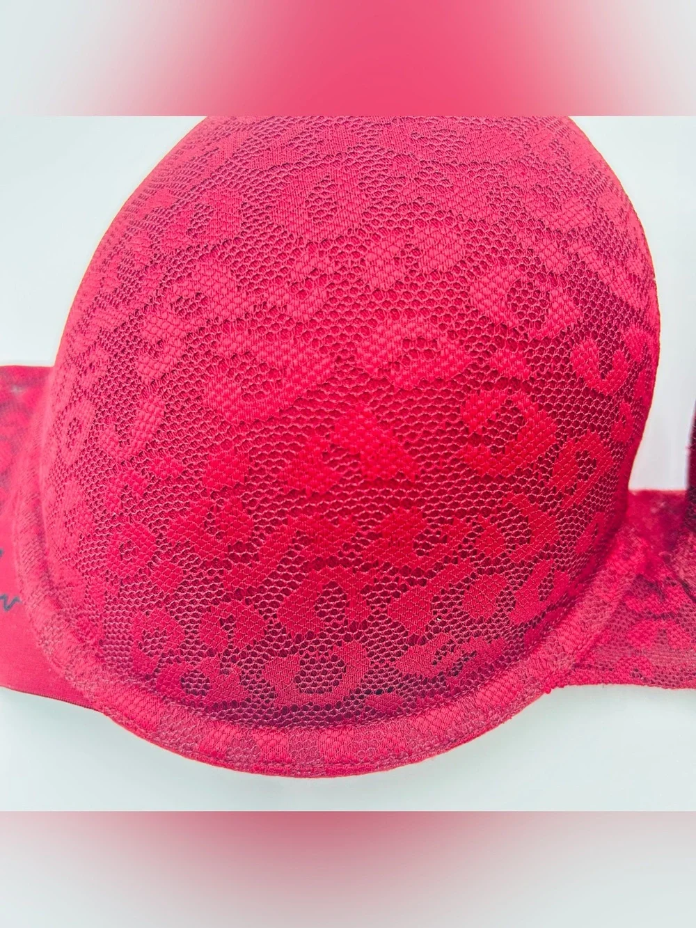 PINK Victoria’s Secret Wear Everywhere Push Up Bra women size 34D Red Lace